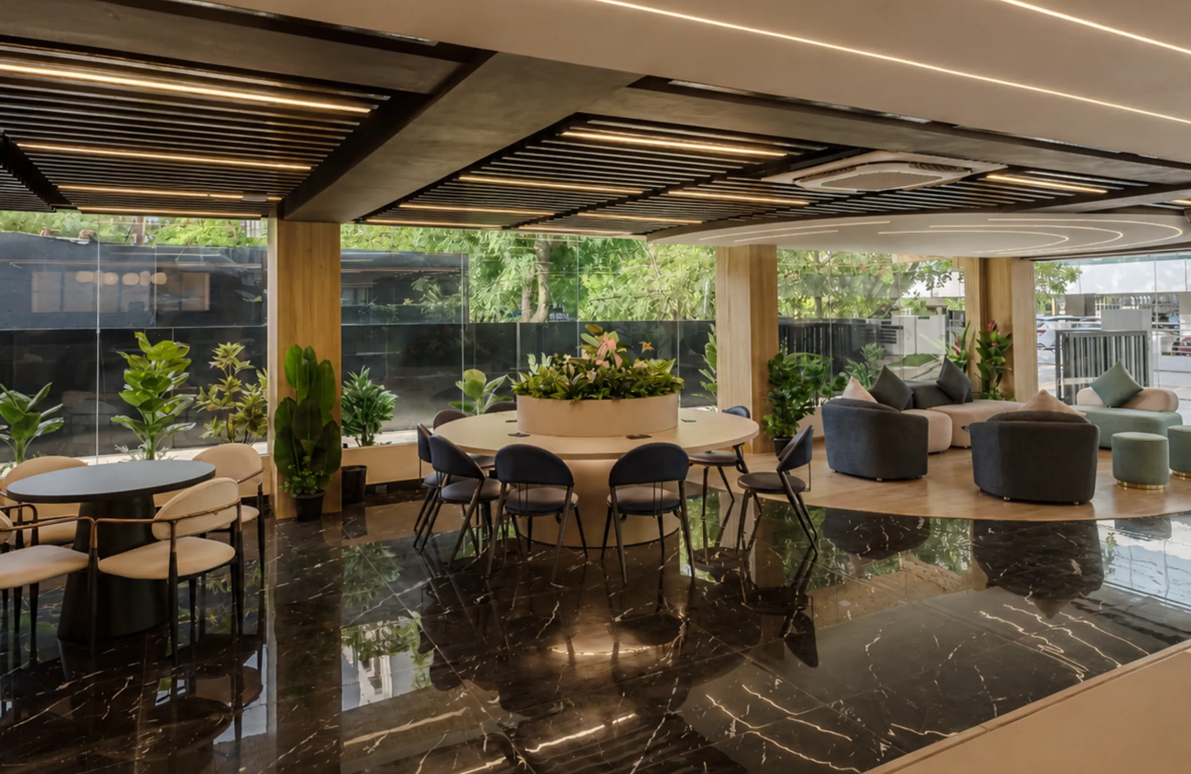 Premium Flexible Workspace Near Madhapur Hyderabad
